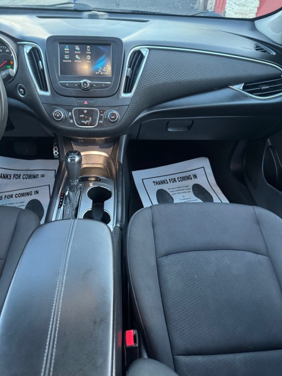 2016 Chevrolet Malibu Image 14