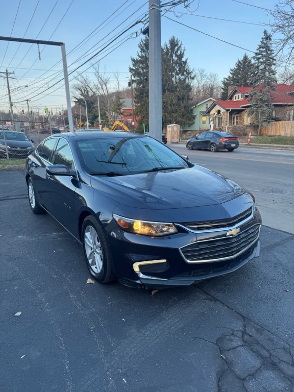 2016 Chevrolet Malibu Image 3