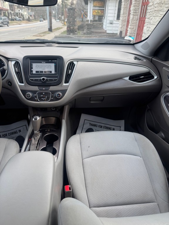 2016 Chevrolet Malibu Image 15