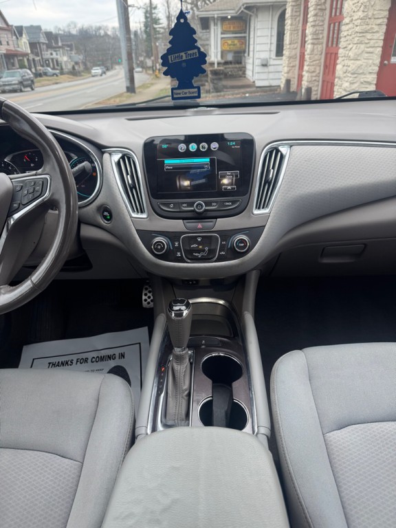 2017 Chevrolet Malibu Image 13