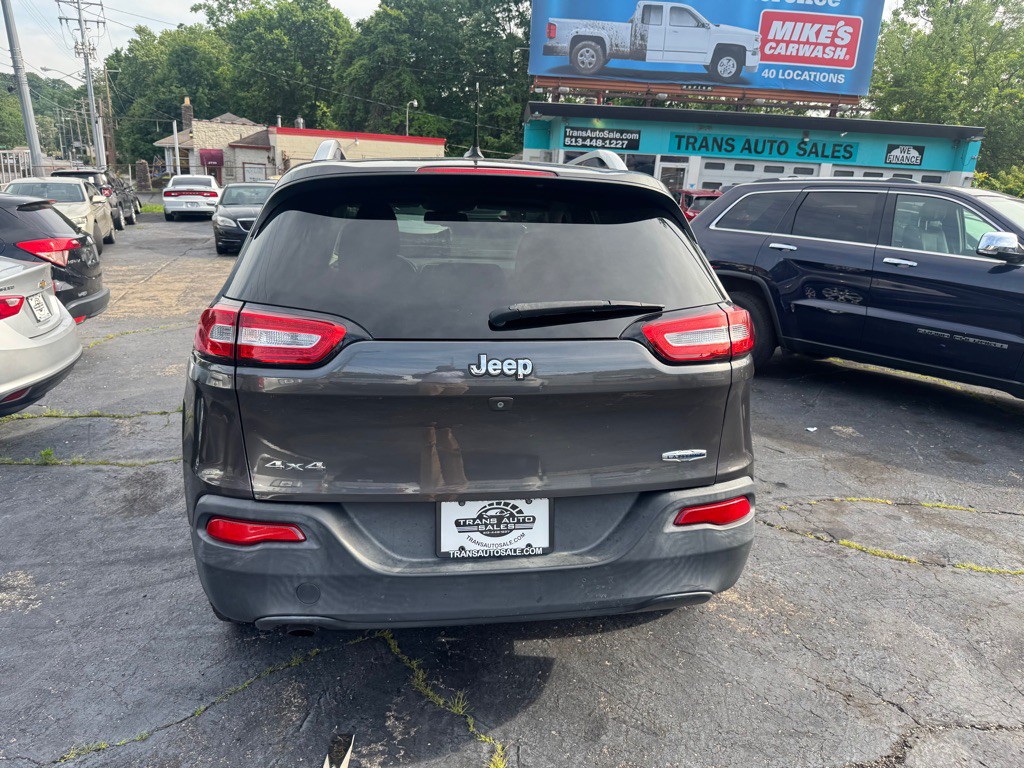 2015 Jeep Cherokee Image 7