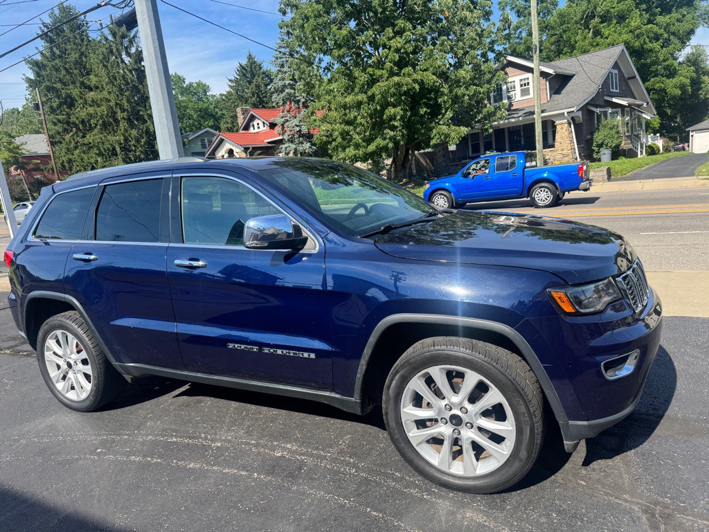 2017 Jeep Grand Cherokee Image 4