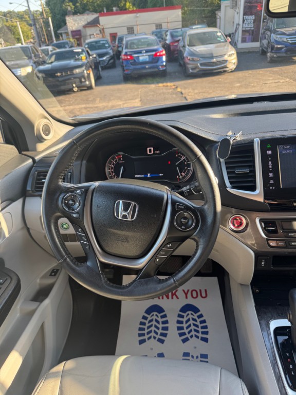 2016 Honda Pilot Image 14