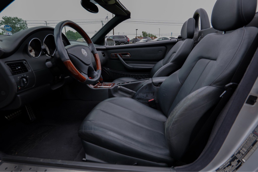 2001 Mercedes-Benz SLK-Class Image 32