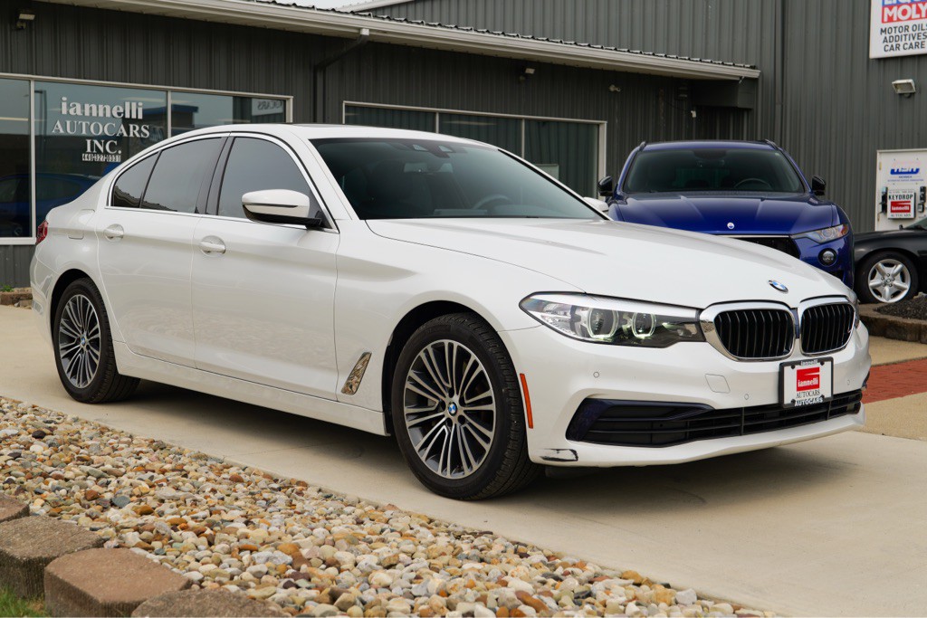 2019 BMW 5 Series Image 4