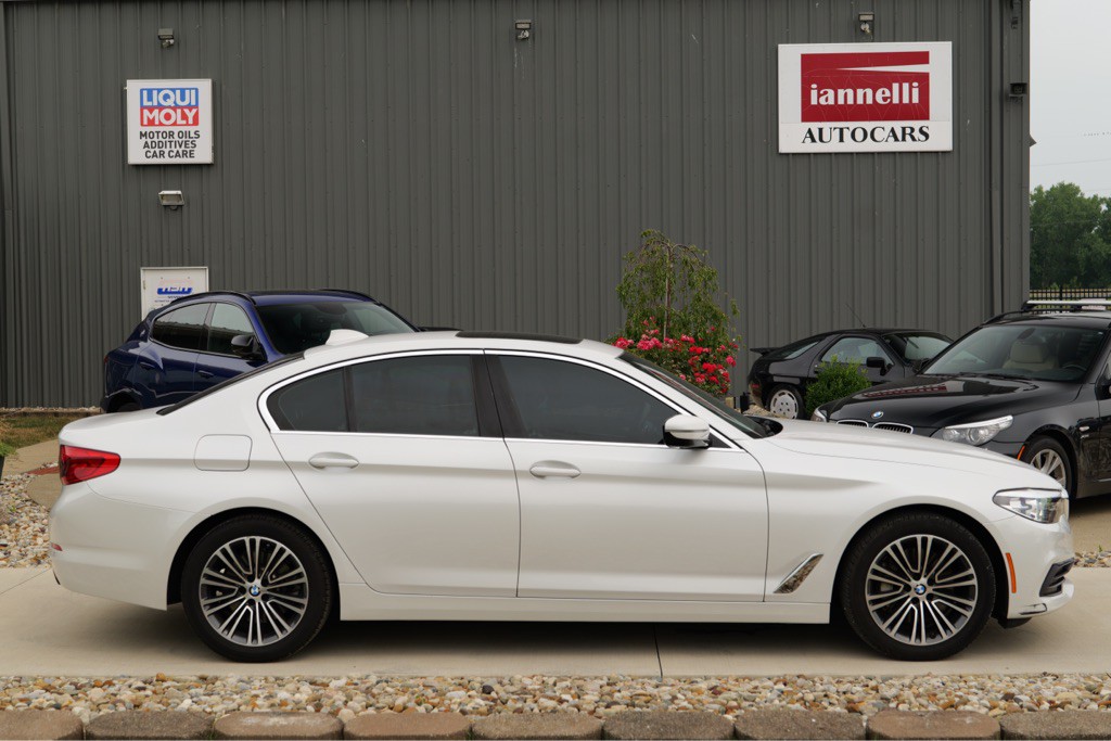 2019 BMW 5 Series Image 5