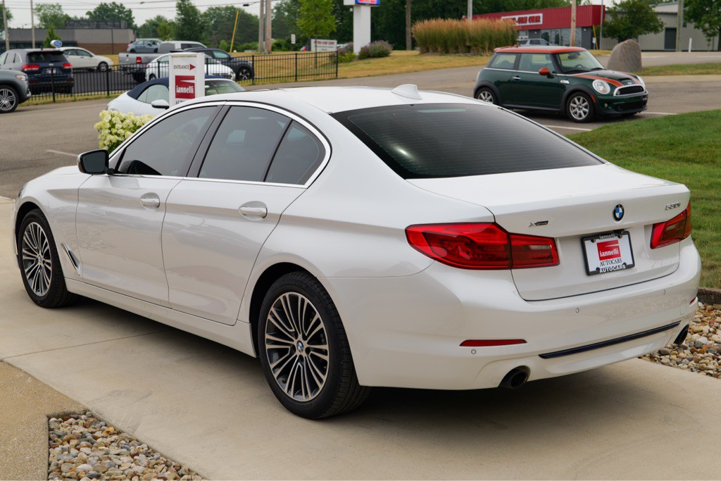 2019 BMW 5 Series Image 10