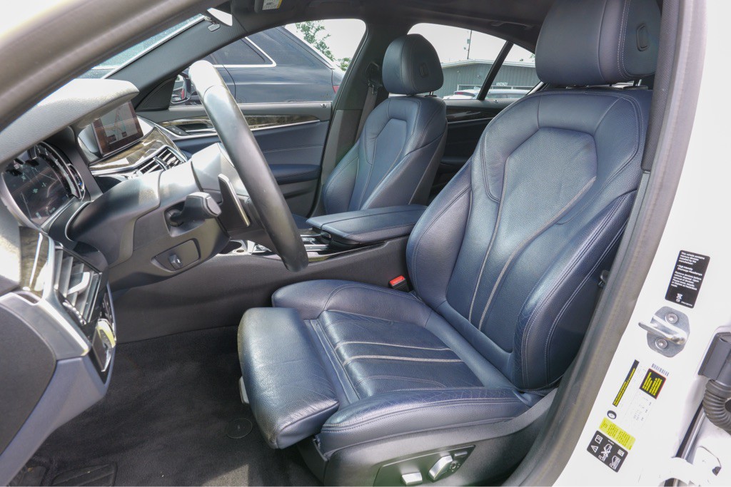 2019 BMW 5 Series Image 18