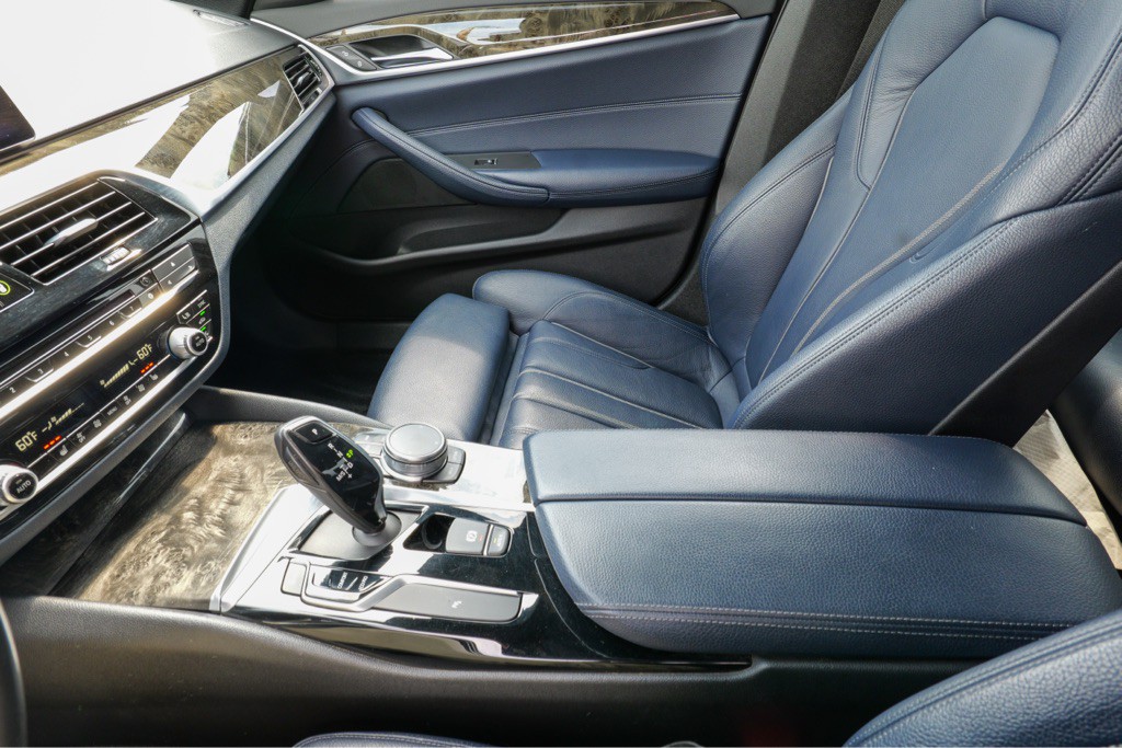 2019 BMW 5 Series Image 28