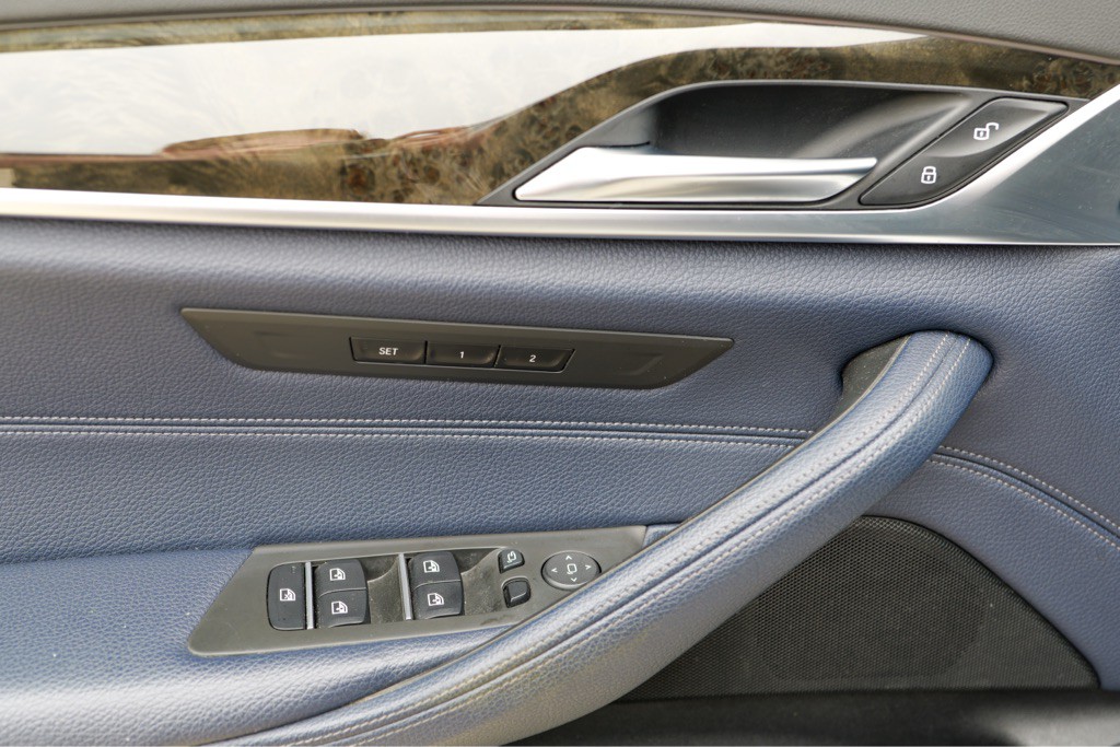 2019 BMW 5 Series Image 55