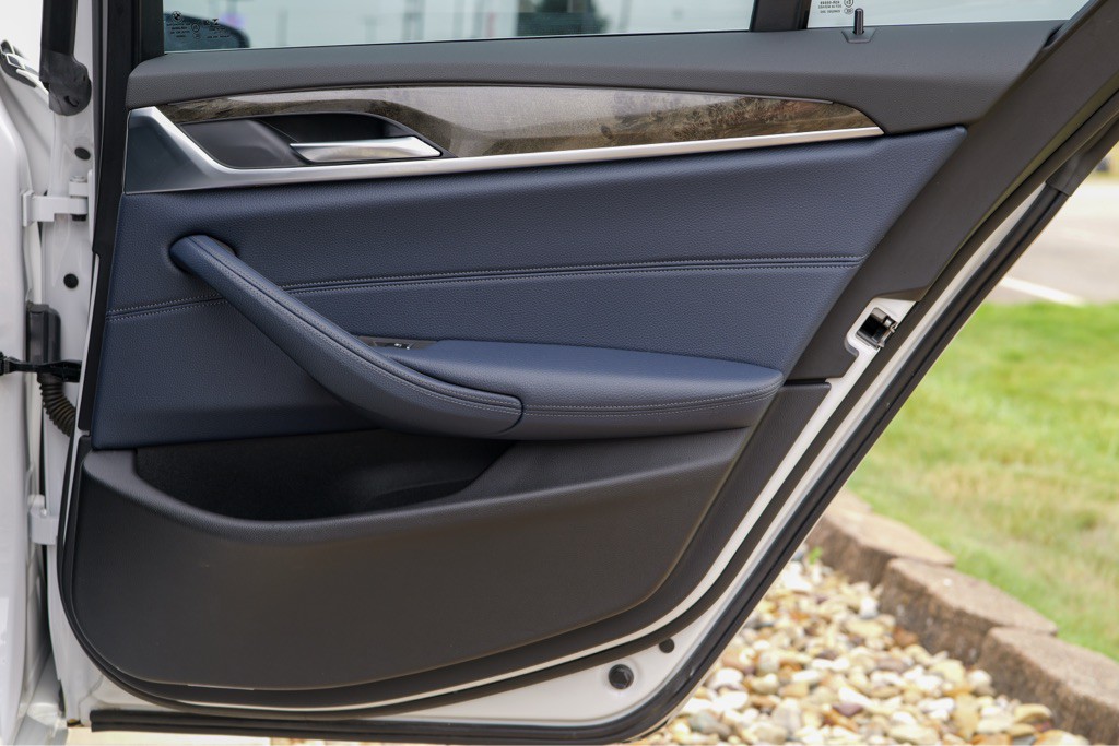 2019 BMW 5 Series Image 59