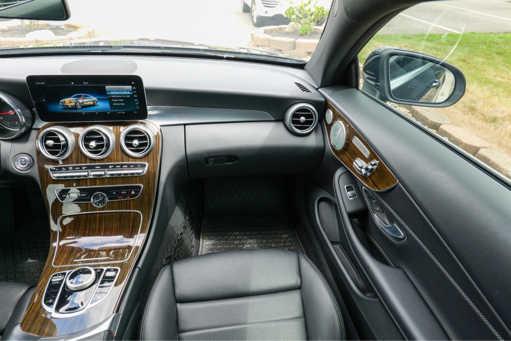 2019 Mercedes-Benz C-Class Image 17