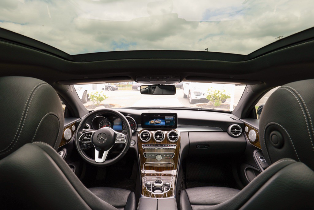 2019 Mercedes-Benz C-Class Image 18