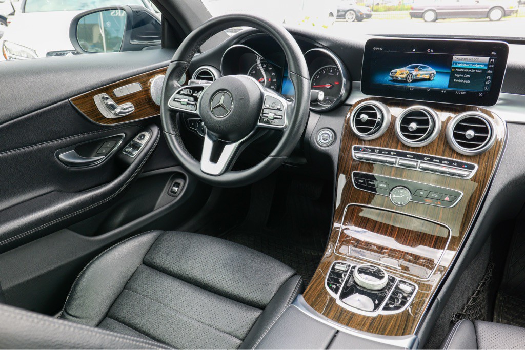 2019 Mercedes-Benz C-Class Image 32
