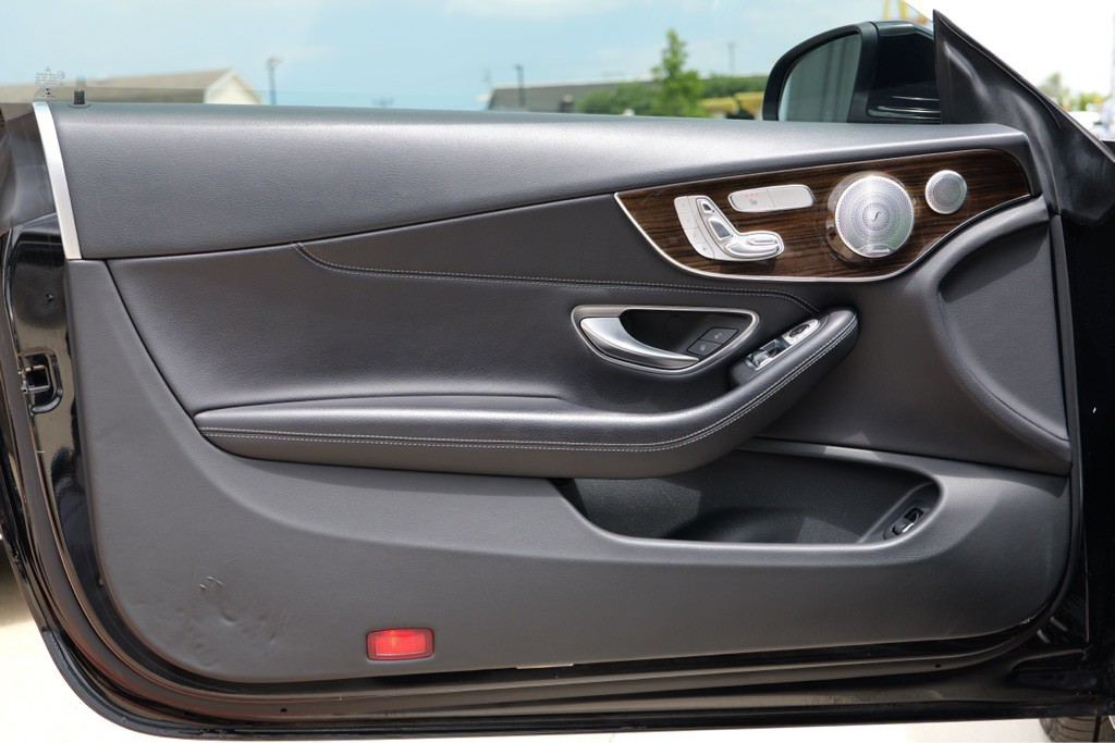2019 Mercedes-Benz C-Class Image 40