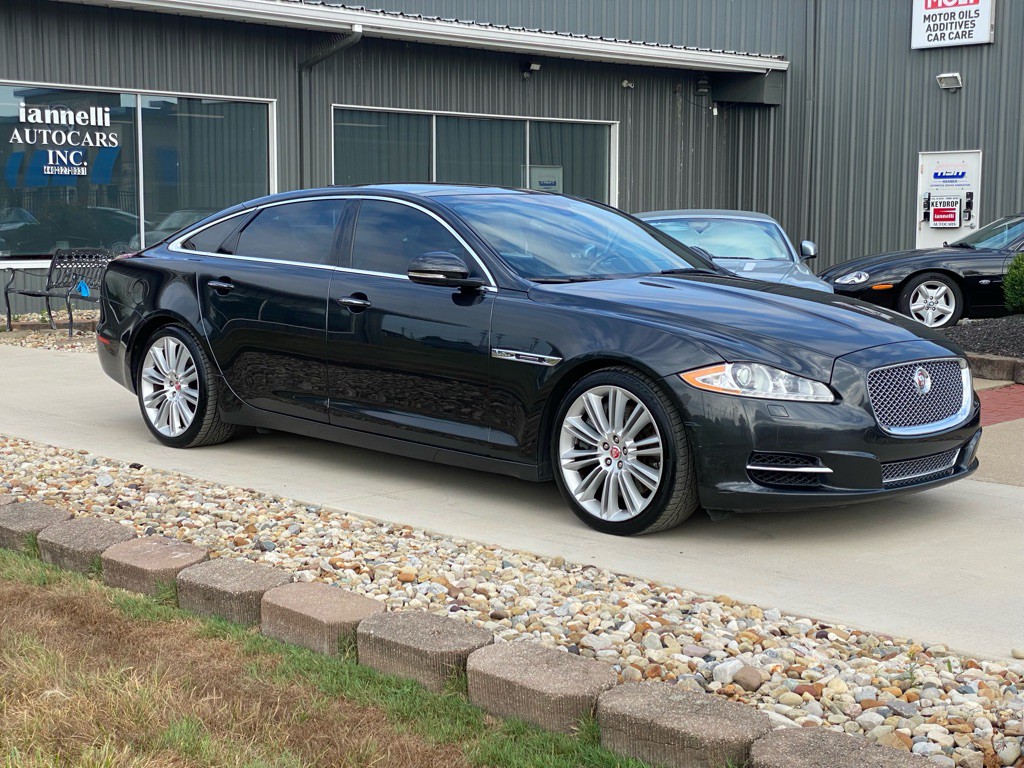 2014 Jaguar XJ Image 1