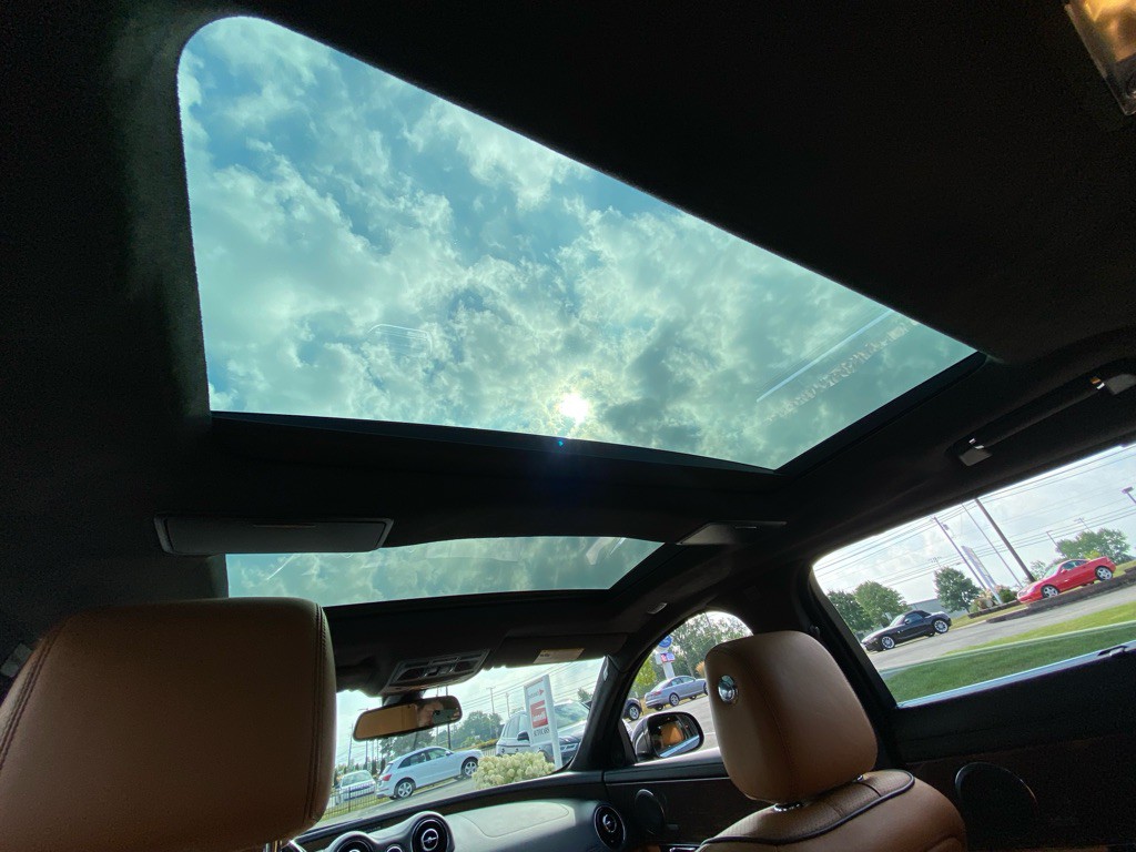 2014 Jaguar XJ Image 21