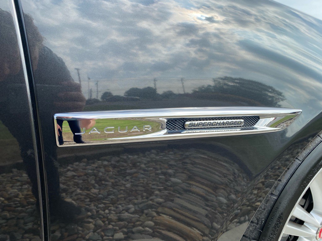 2014 Jaguar XJ Image 28