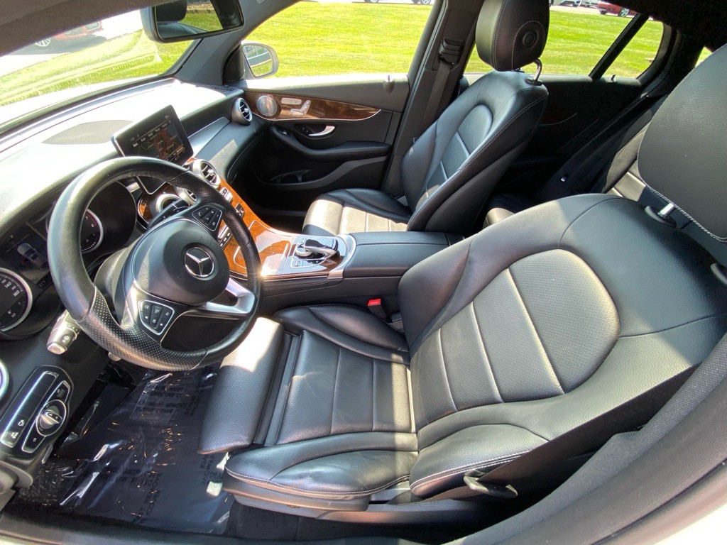 2018 Mercedes-Benz GLC-Class Image 6