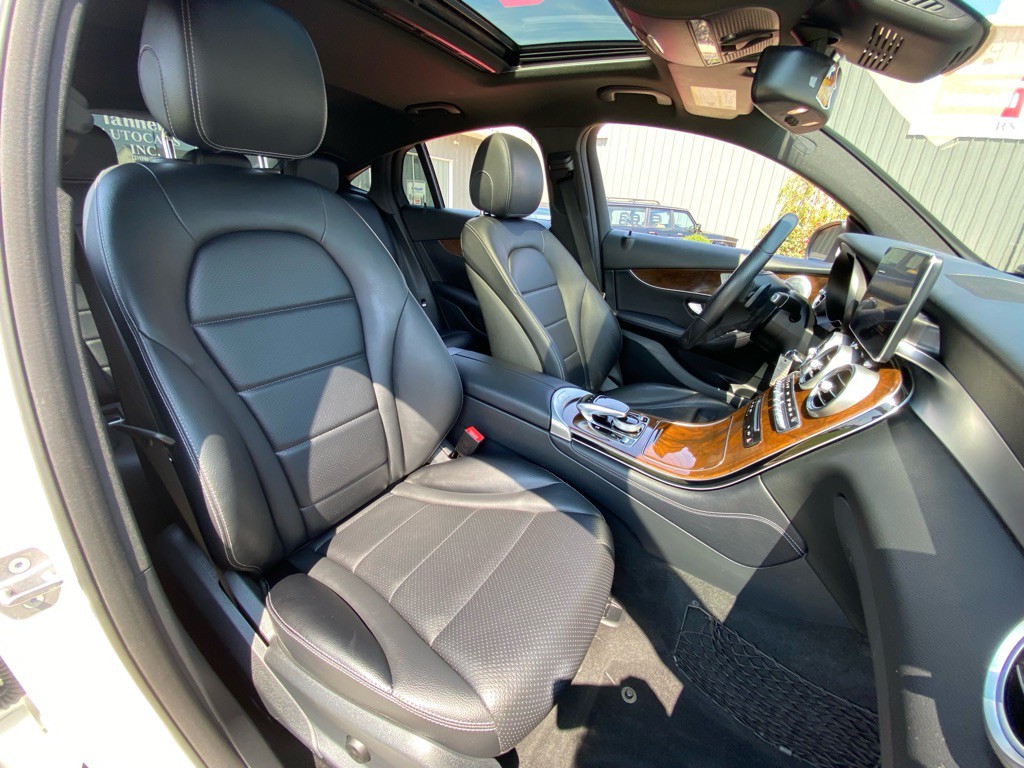 2018 Mercedes-Benz GLC-Class Image 15