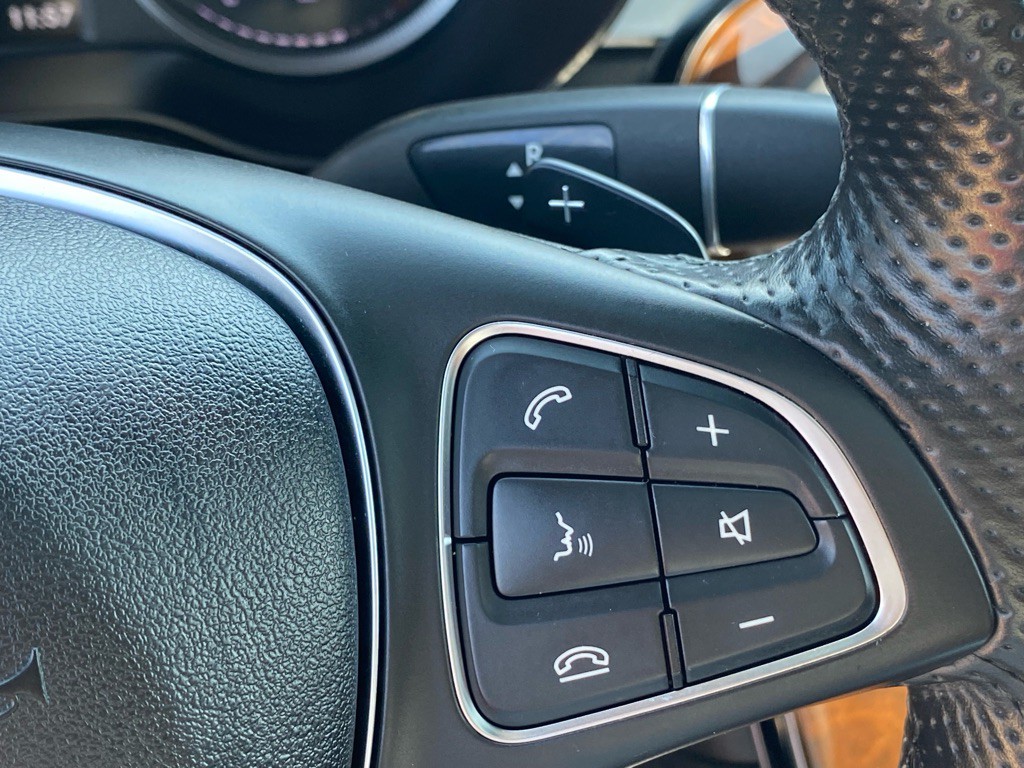 2018 Mercedes-Benz GLC-Class Image 21