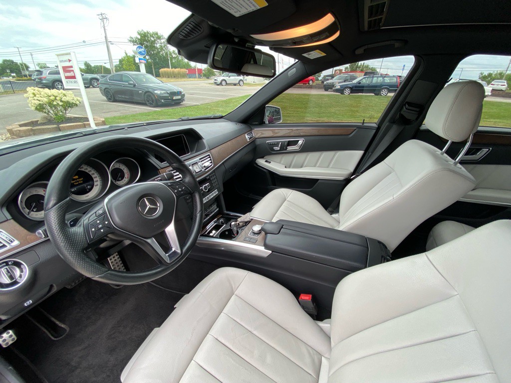 2015 Mercedes-Benz E-Class Image 10