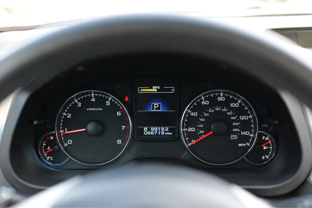 2014 Subaru Legacy Image 3