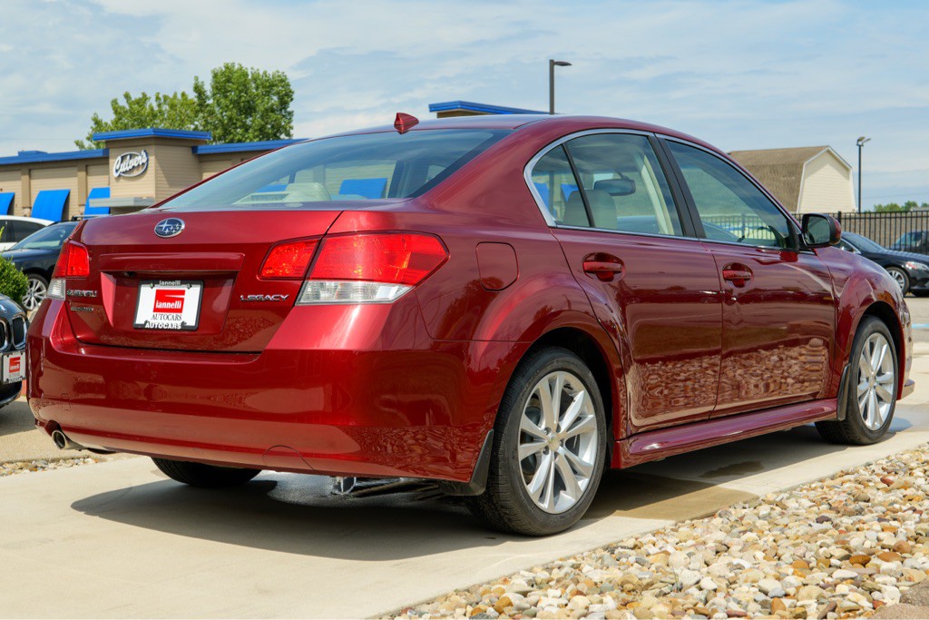 2014 Subaru Legacy Image 6