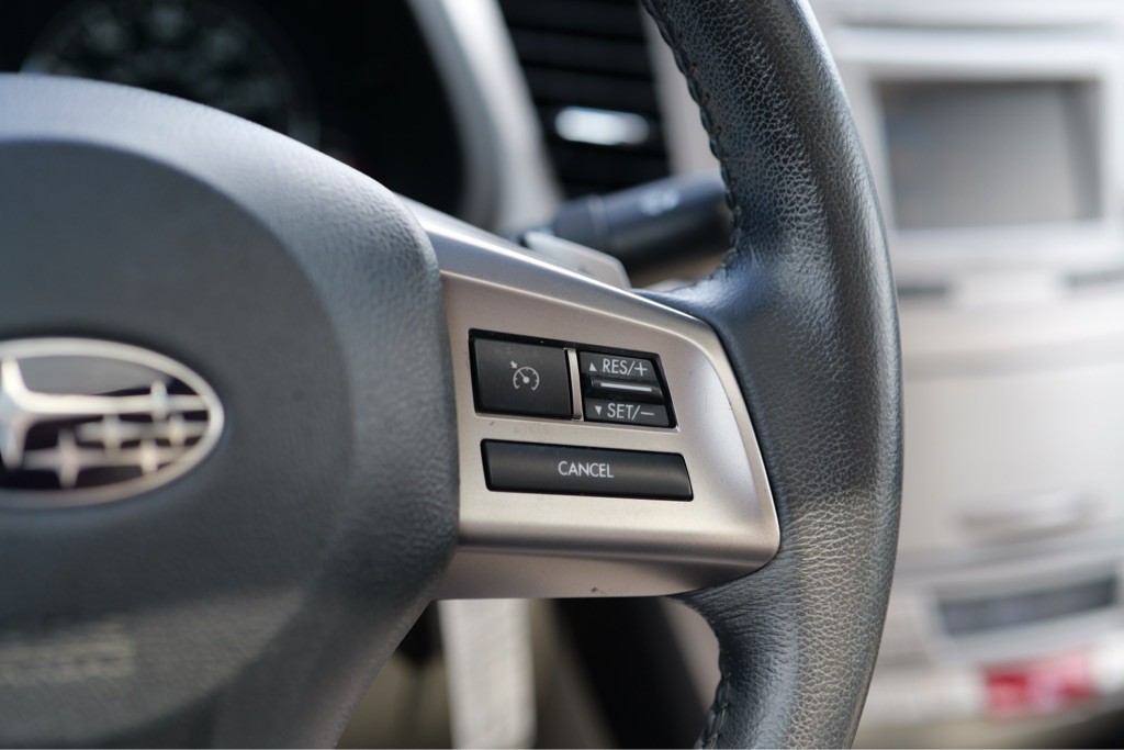2014 Subaru Legacy Image 21