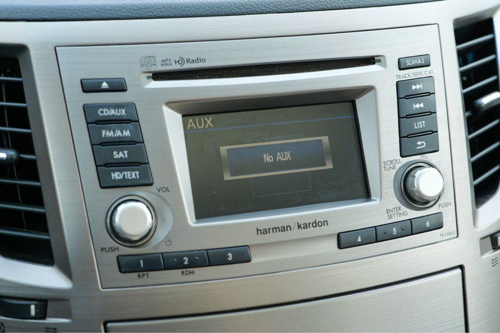 2014 Subaru Legacy Image 29