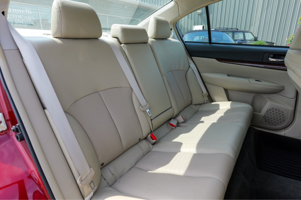 2014 Subaru Legacy Image 47