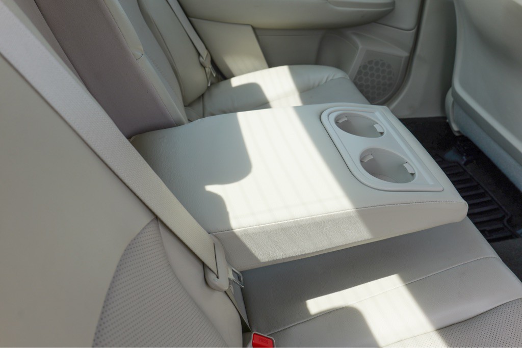 2014 Subaru Legacy Image 48