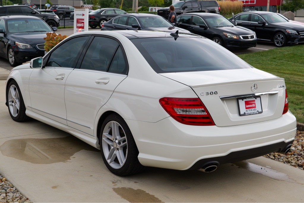 2012 Mercedes-Benz C-Class Image 11