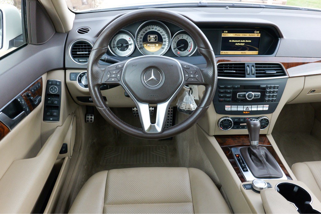 2012 Mercedes-Benz C-Class Image 14