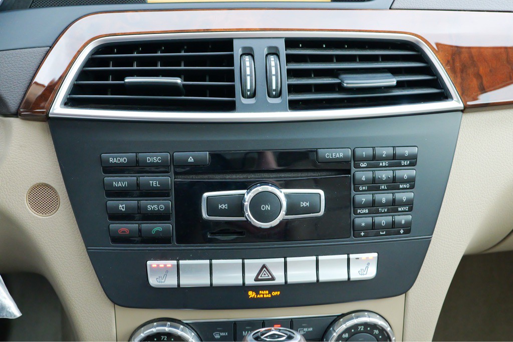 2012 Mercedes-Benz C-Class Image 44