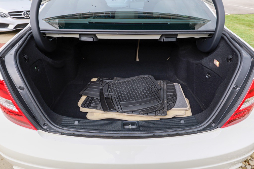 2012 Mercedes-Benz C-Class Image 73