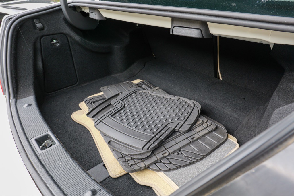 2012 Mercedes-Benz C-Class Image 74