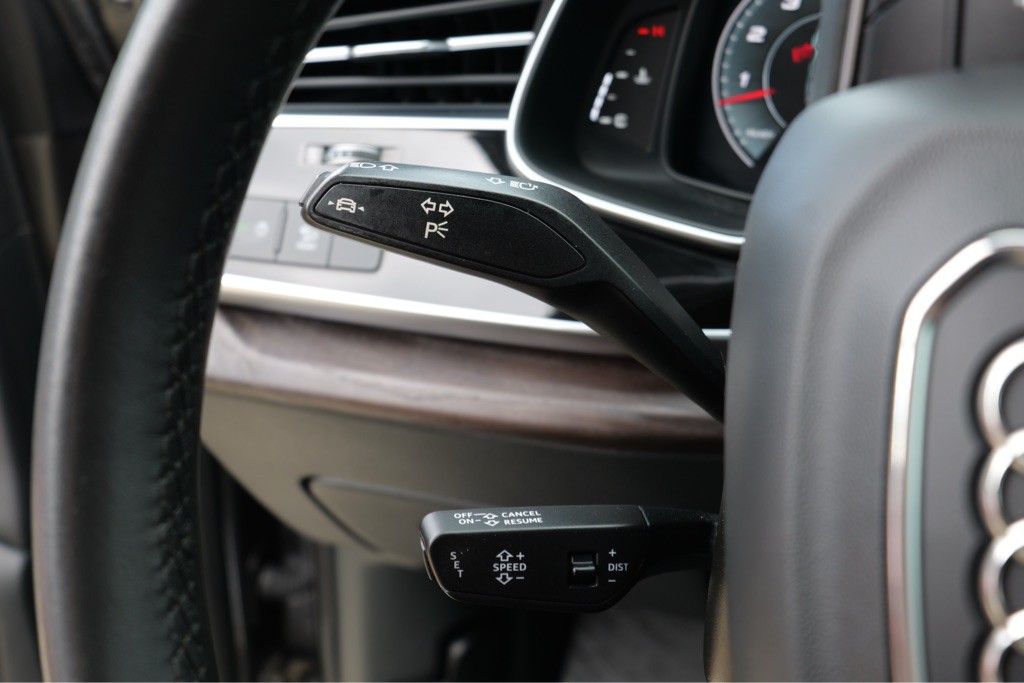 2021 Audi Q7 Image 32