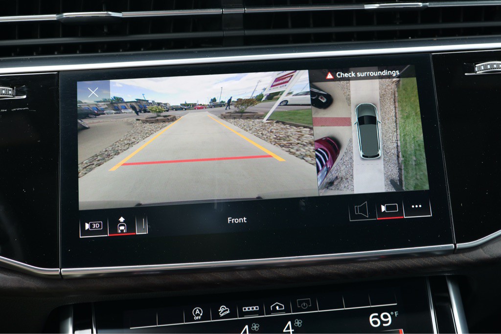 2021 Audi Q7 Image 40