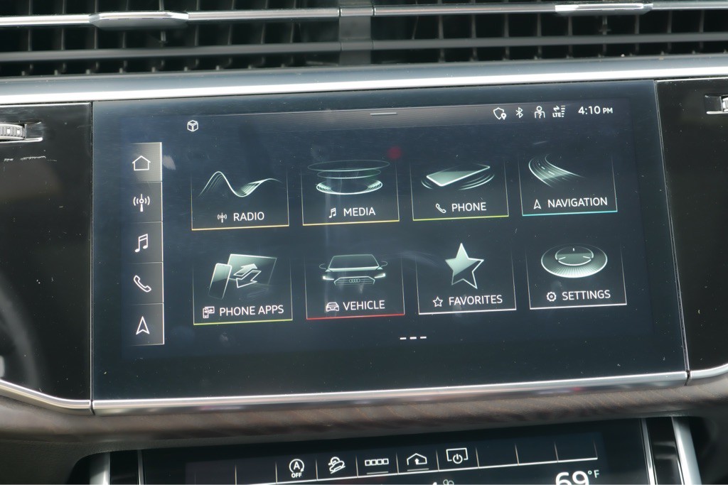 2021 Audi Q7 Image 44