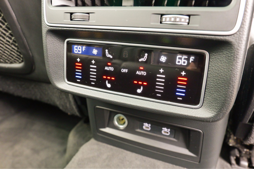 2021 Audi Q7 Image 66