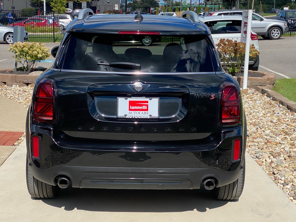 2023 MINI Countryman Image 6