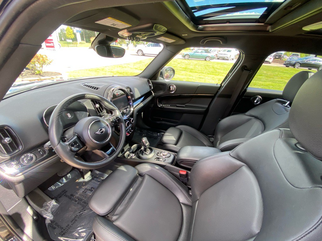 2023 MINI Countryman Image 10
