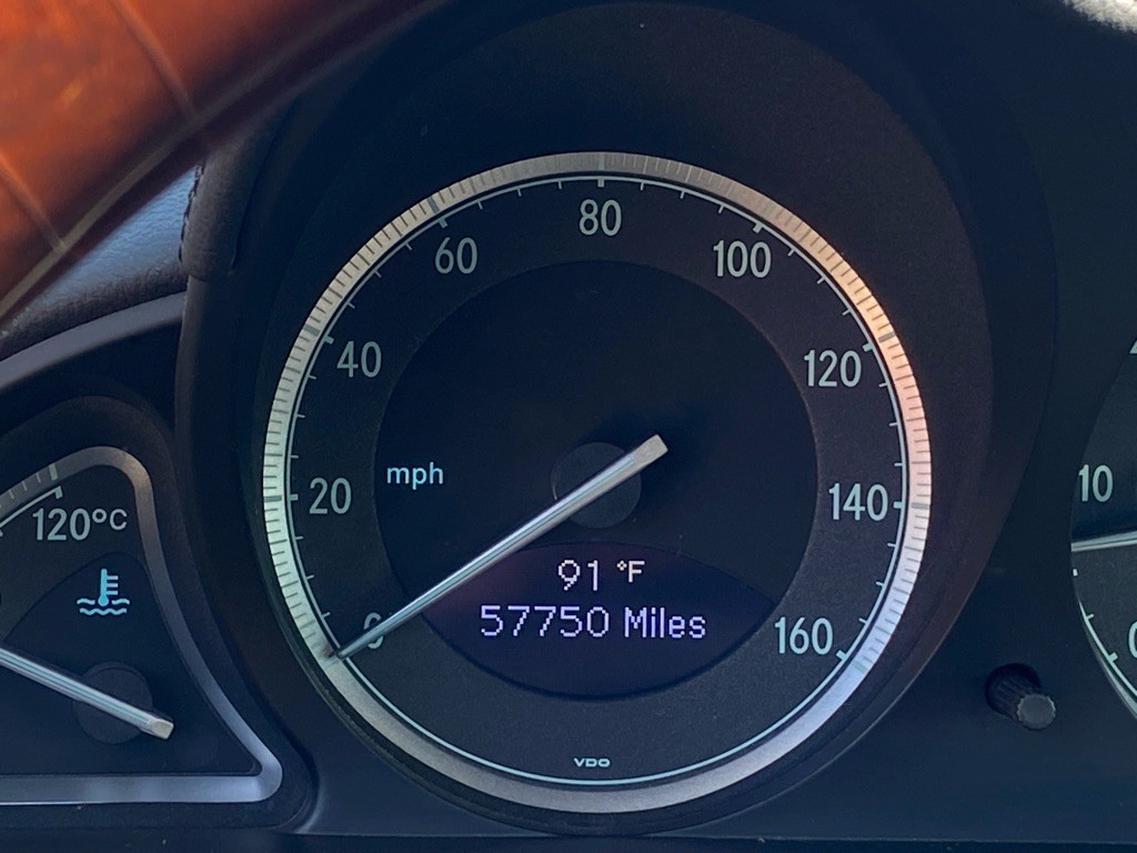 2008 Mercedes-Benz SL-Class Image 8