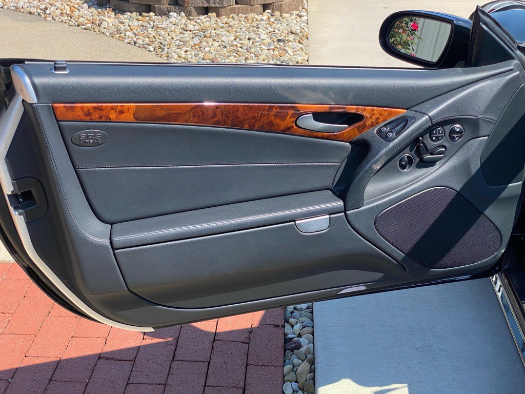 2008 Mercedes-Benz SL-Class Image 19