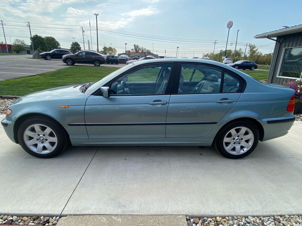 2002 BMW 3 Series Image 5