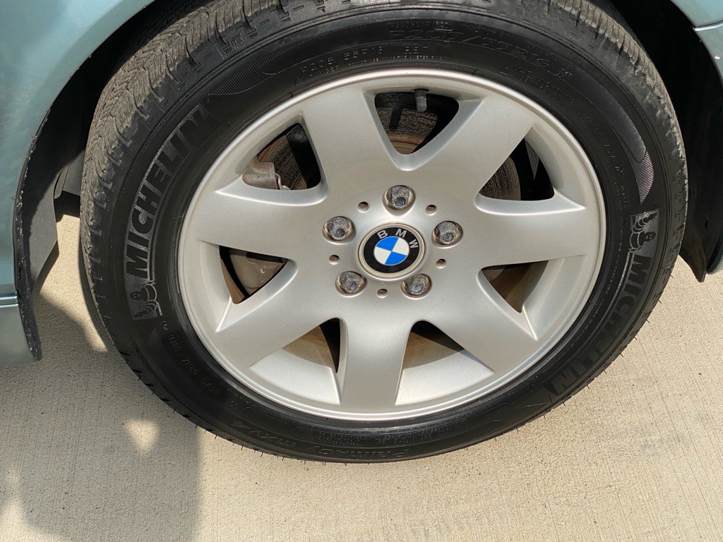 2002 BMW 3 Series Image 28
