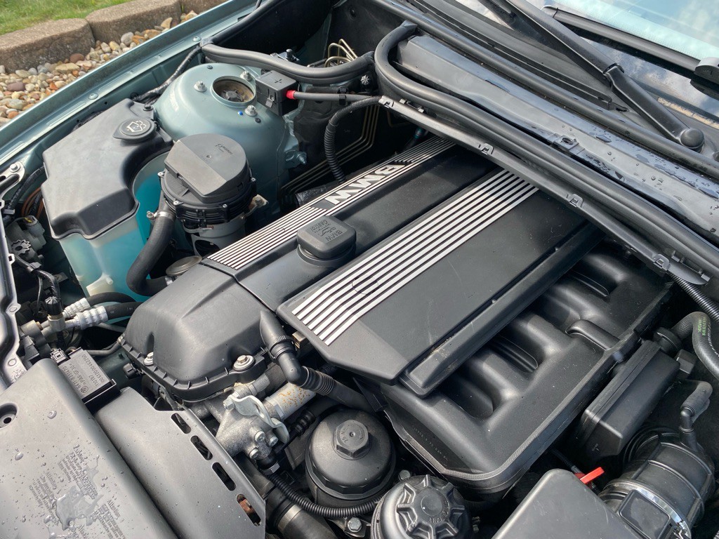 2002 BMW 3 Series Image 32