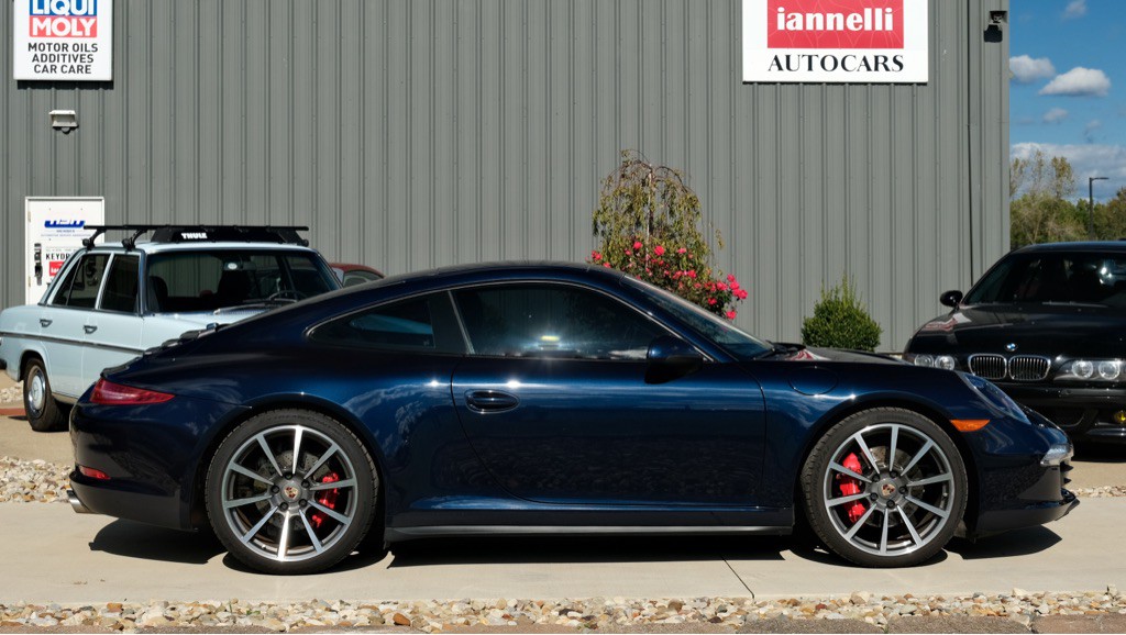 2014 Porsche 911 Image 2