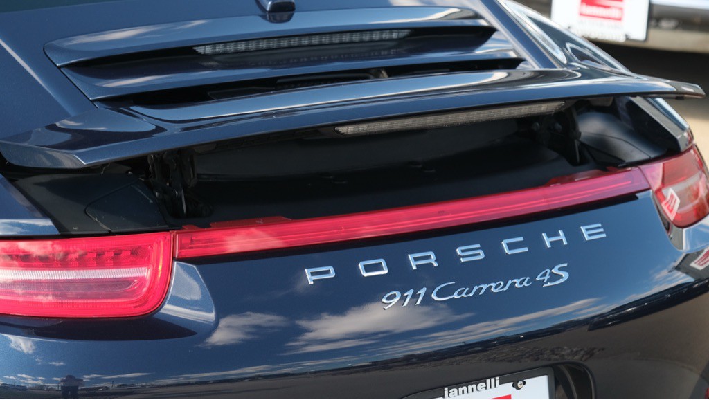 2014 Porsche 911 Image 11